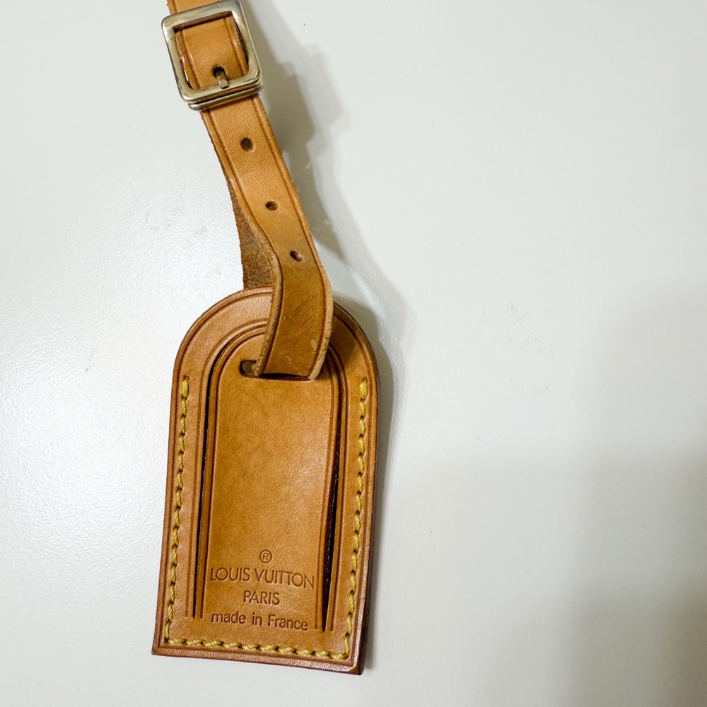 Louis Vuitton Brown Leather Luggage Tag